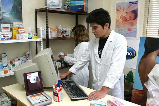 curso oficial tecnico medio farmacia parafarmacia