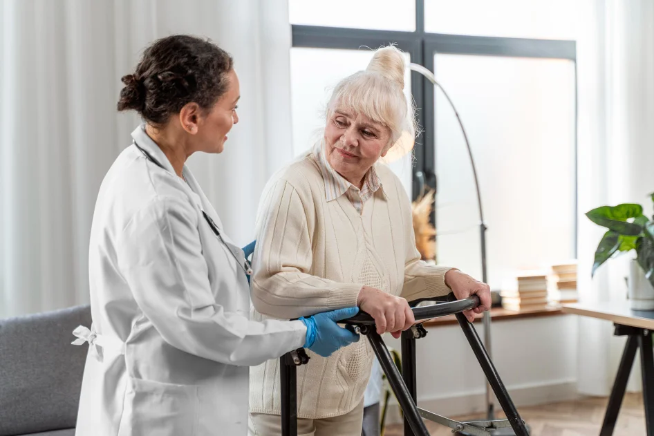 funciones auxiliar geriatria